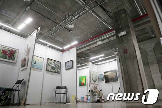 울산 최초 미술장터 "글로컬 아트마켓"…지역작가 83명...
